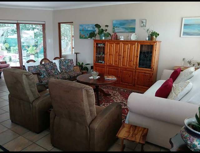 3 BEDROOM HOUSE FOR SALE IN STILBAAI-WES